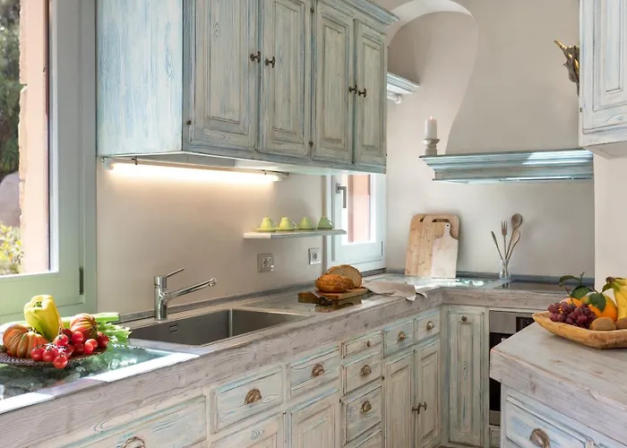 Padulella 8&2, Emma Вилла